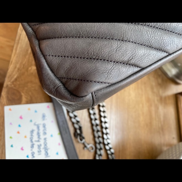 🌷sold on IG🌷Saint Laurent Gray Medium College - Picture 7 of 16